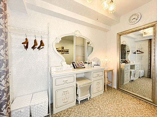 吉祥寺マッサージ・アロマージュ ドレッシングルーム 吉祥寺マッサージ・アロマージュ ドレッシングルーム